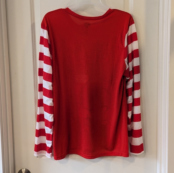 Christmas Shirt & Socks Pajamas Set Size Medium - Picture 2 of 7